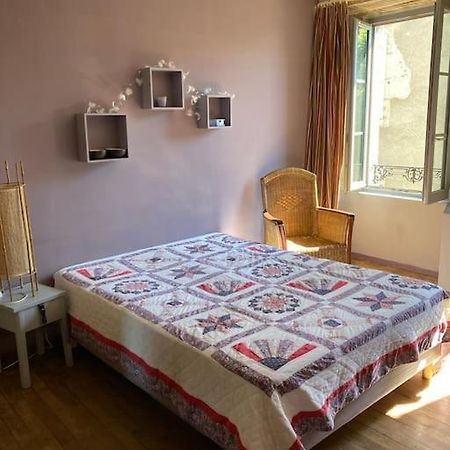 Grand Appartement Tres Clair Pres Centre Ville Argentat Kültér fotó